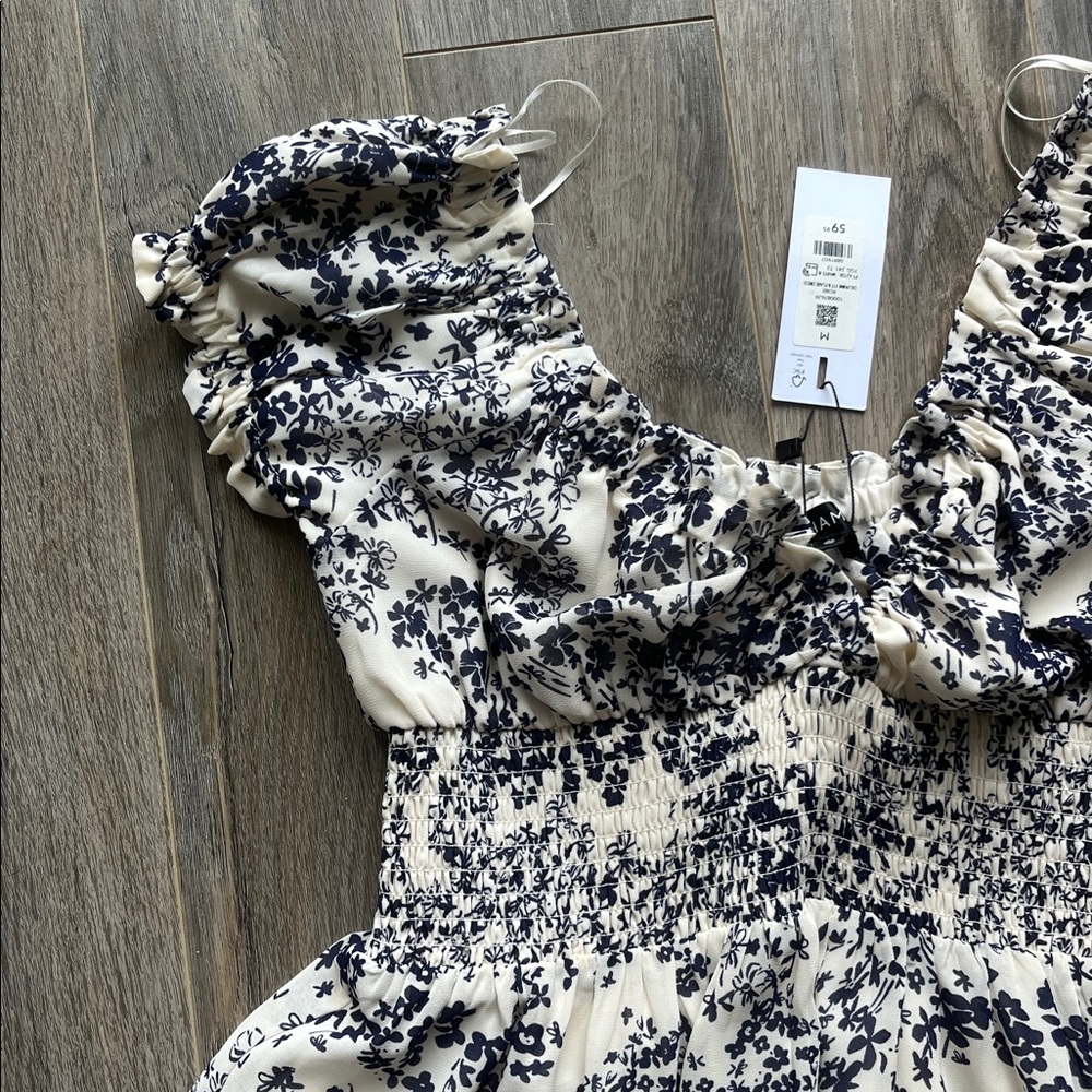 NWT Dynamite Baby Doll Floral Dress - Picture 3 of 5